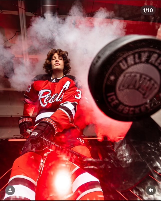 Low-angle HovrBooth sports portrait with an ice-hockey player