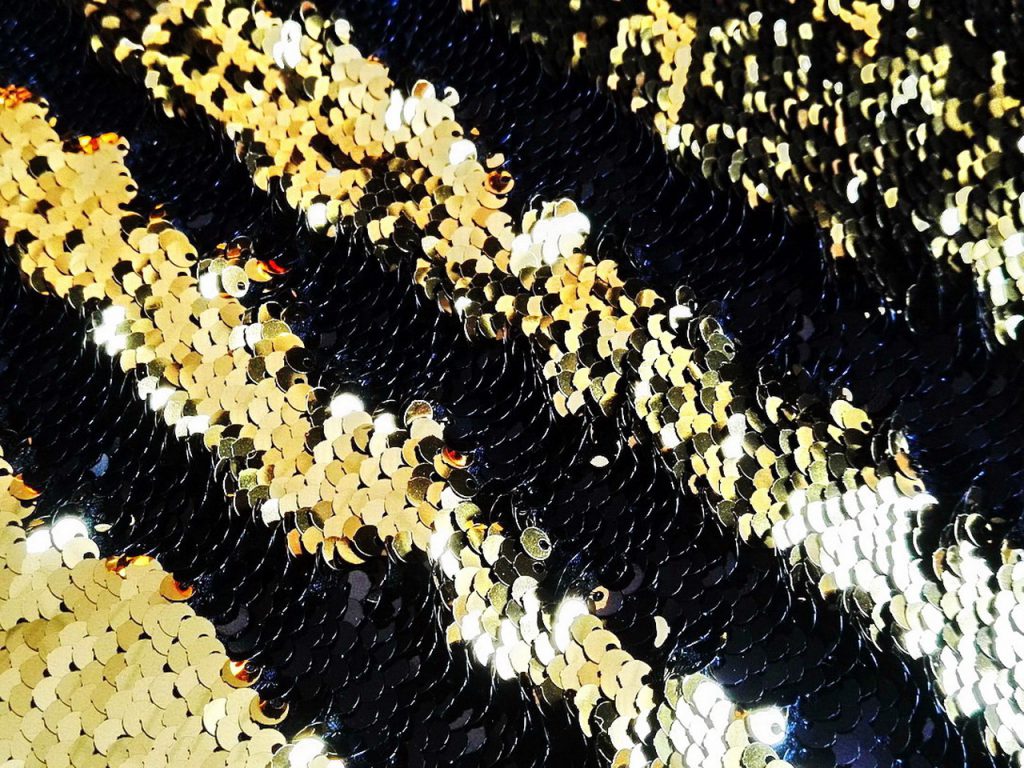 Black and Gold Sequin fabric photo backdrop · BoothMeUp