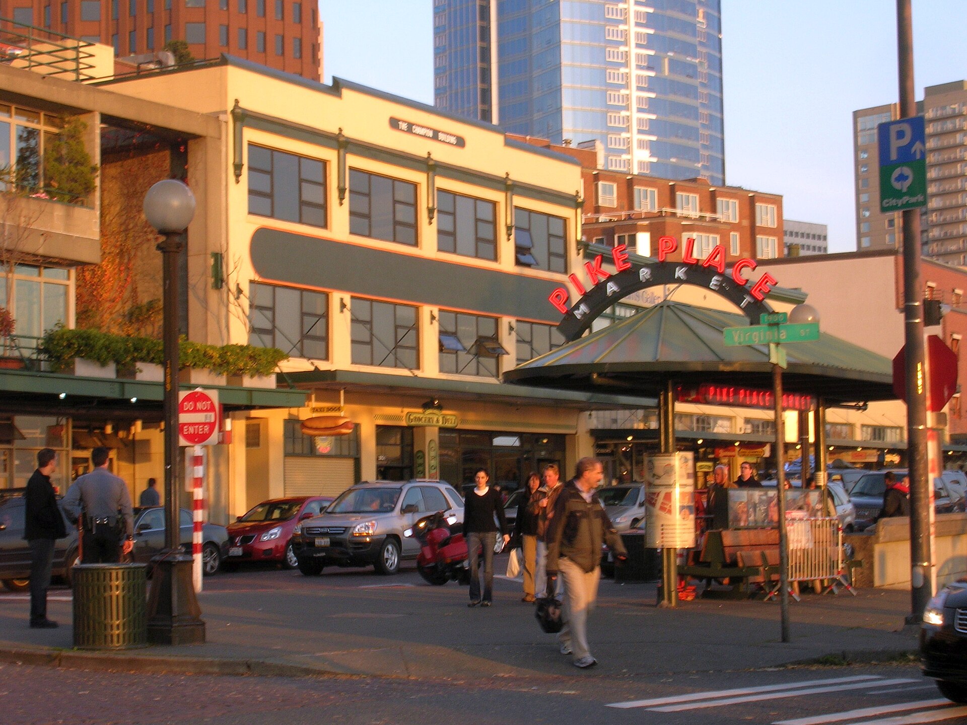 The historic Pike Place Market sign in downtown Seattle