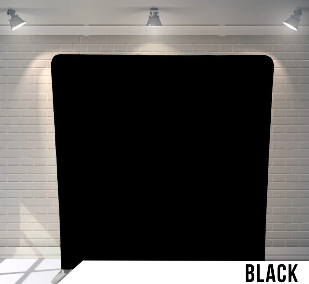 Black fabric photo backdrop · BoothMeUp